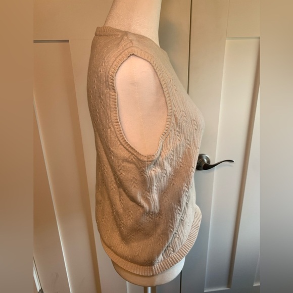 Vintage Beige Cableknit Detail Sweater Vest Size Large - Picture 3 of 9